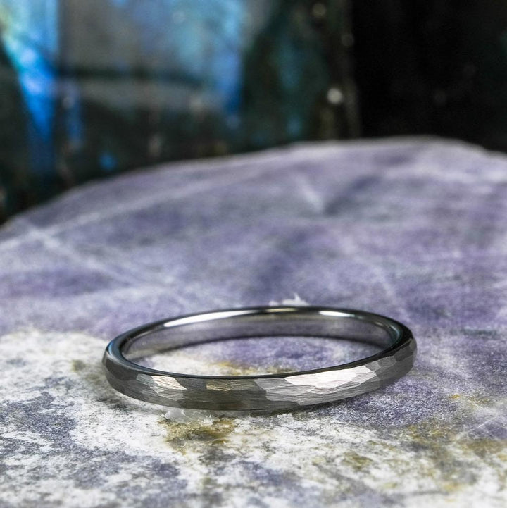 Silver Hammered Band - 2mm