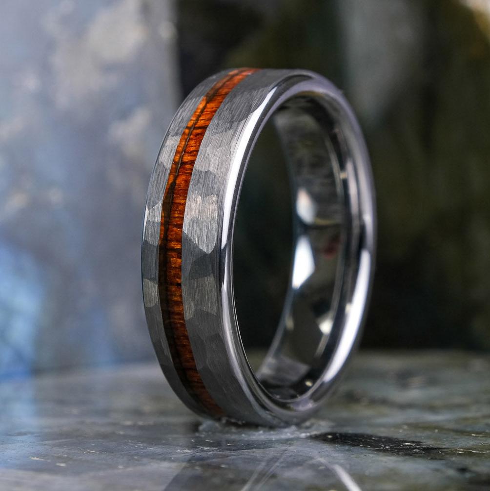 Koa Wood Stripe / Hammered Silver - 6mm