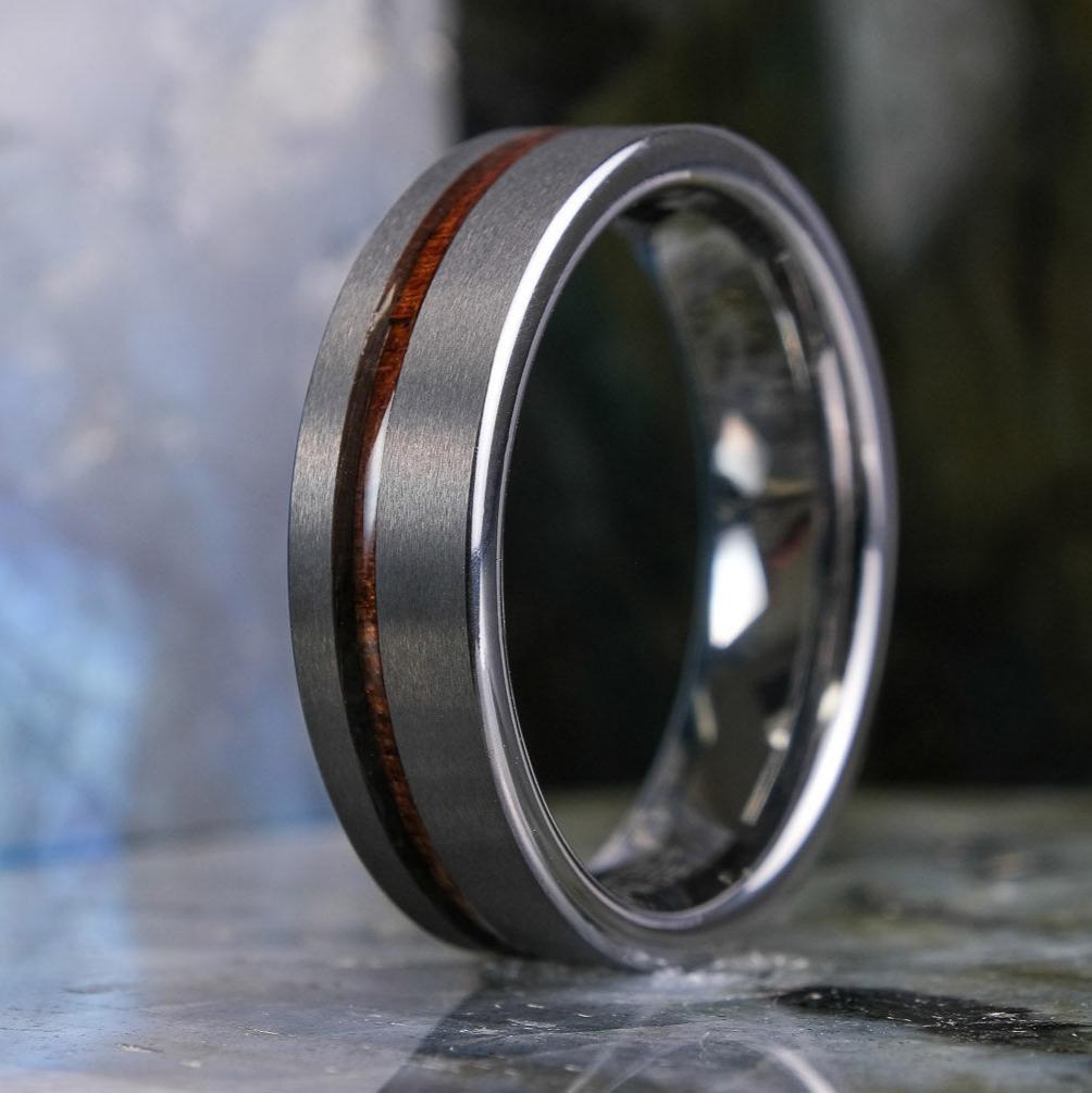 Koa Wood Stripe / Brushed Silver - 6mm