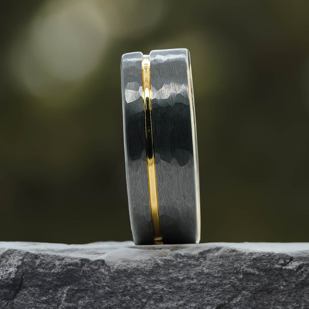 Silver Hammered / Yellow Gold Stripe & Interior - 8mm