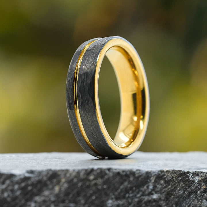 Silver Hammered / Yellow Gold Stripe & Interior - 6mm