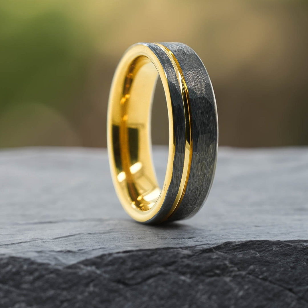 Silver Hammered / Yellow Gold Stripe & Interior - 6mm
