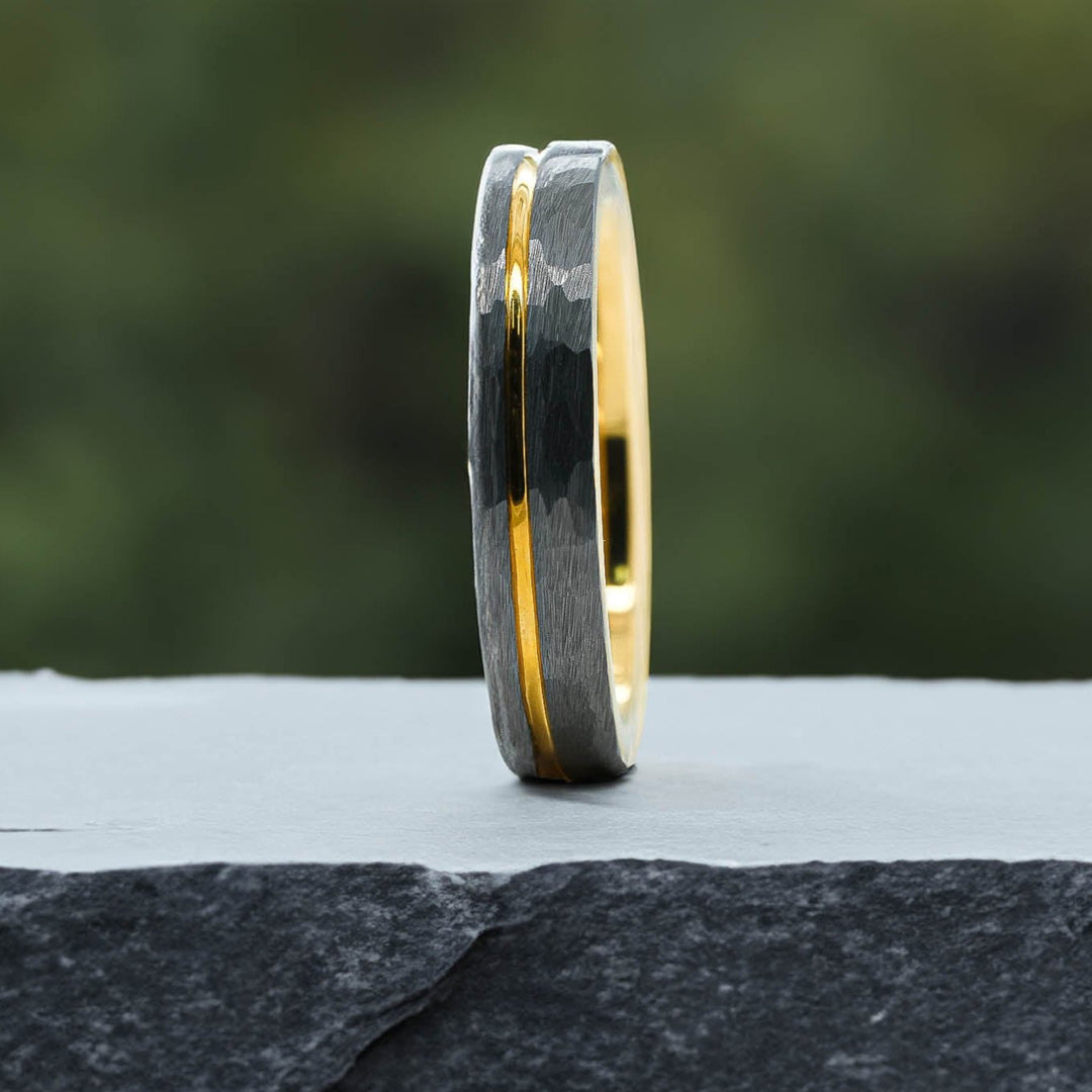 Silver Hammered / Yellow Gold Stripe & Interior - 4mm