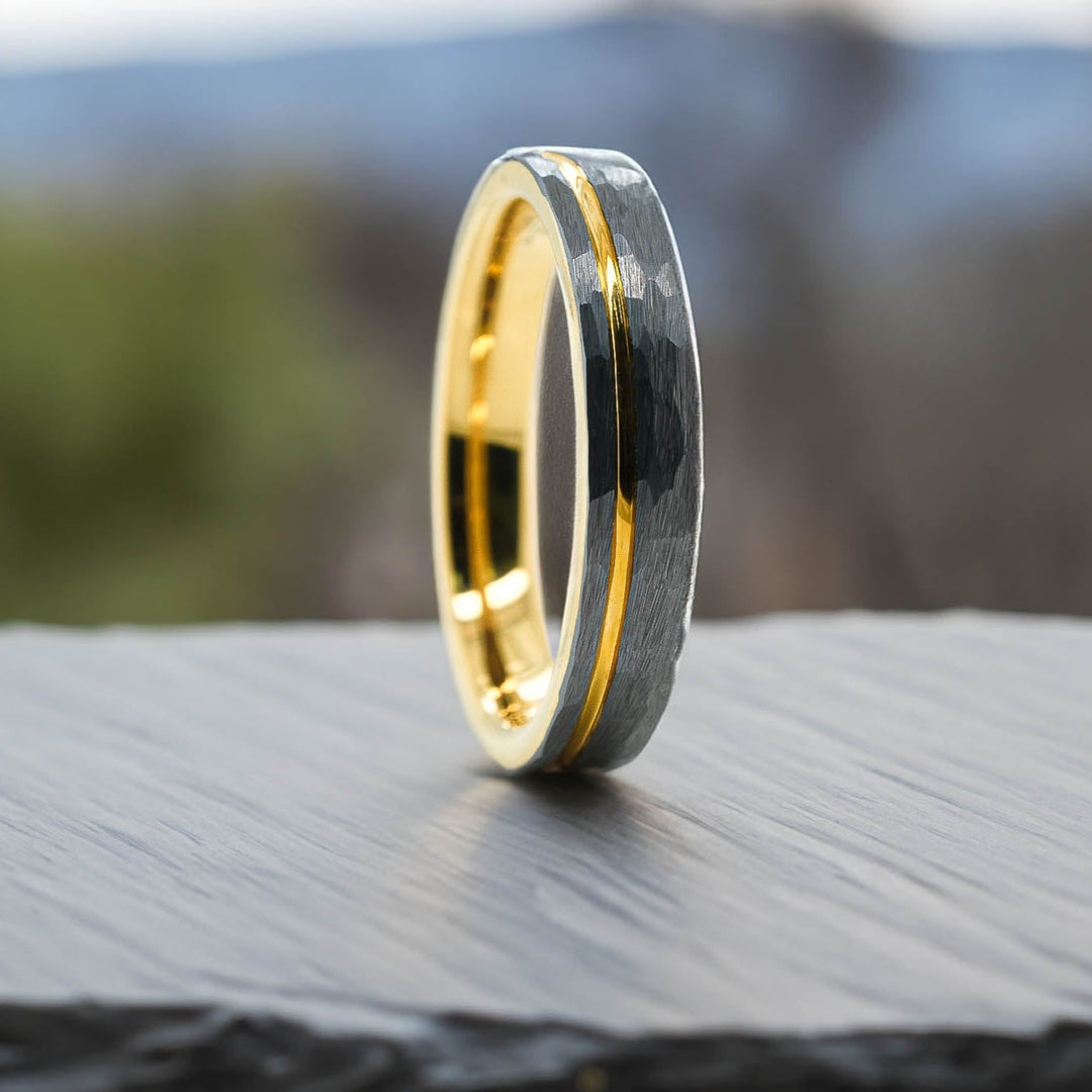 Silver Hammered / Yellow Gold Stripe & Interior - 4mm