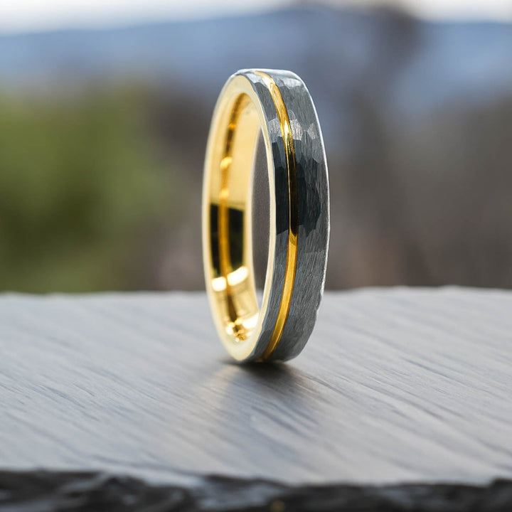 Silver Hammered / Yellow Gold Stripe & Interior - 4mm