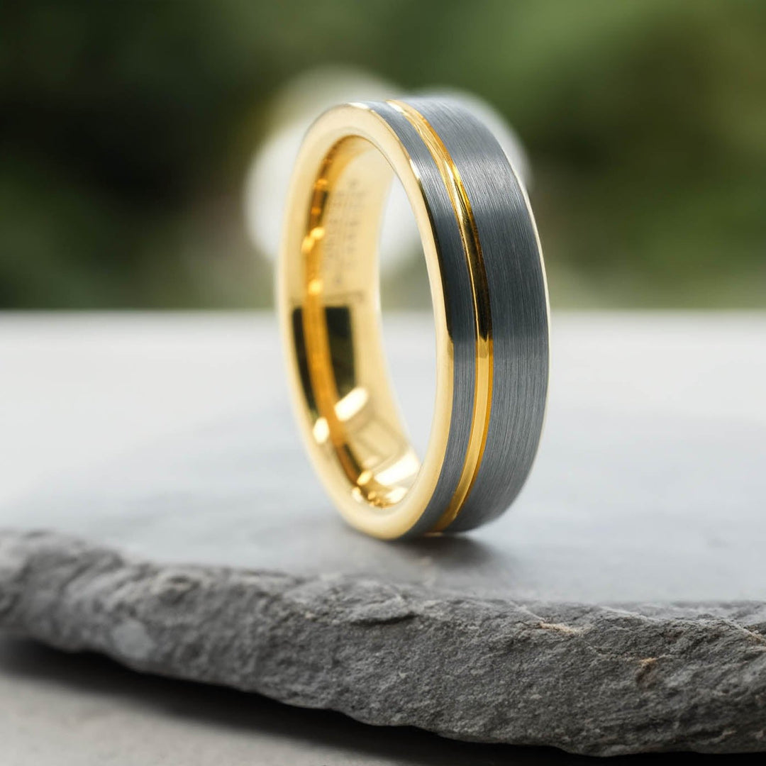 Silver Brushed - Yellow Gold Stripe & Interior - 6mm