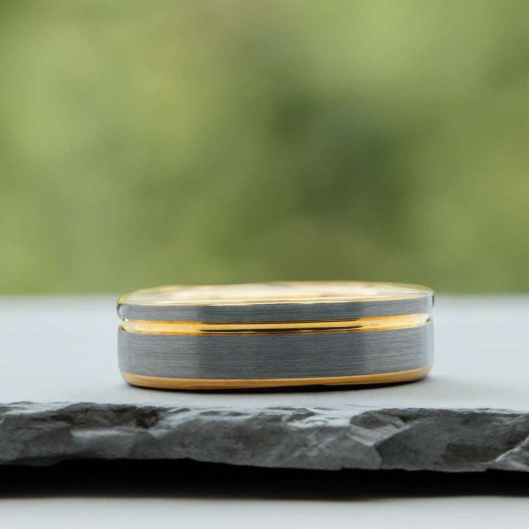 Silver Brushed - Yellow Gold Stripe & Interior - 6mm