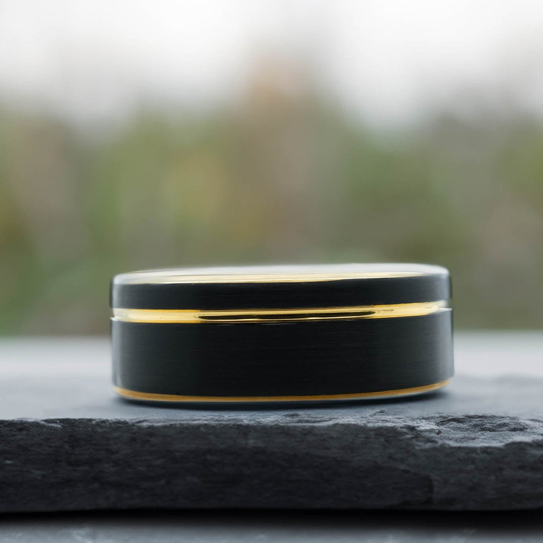 Black Brushed / Yellow Gold Stripe & Interior - 8mm