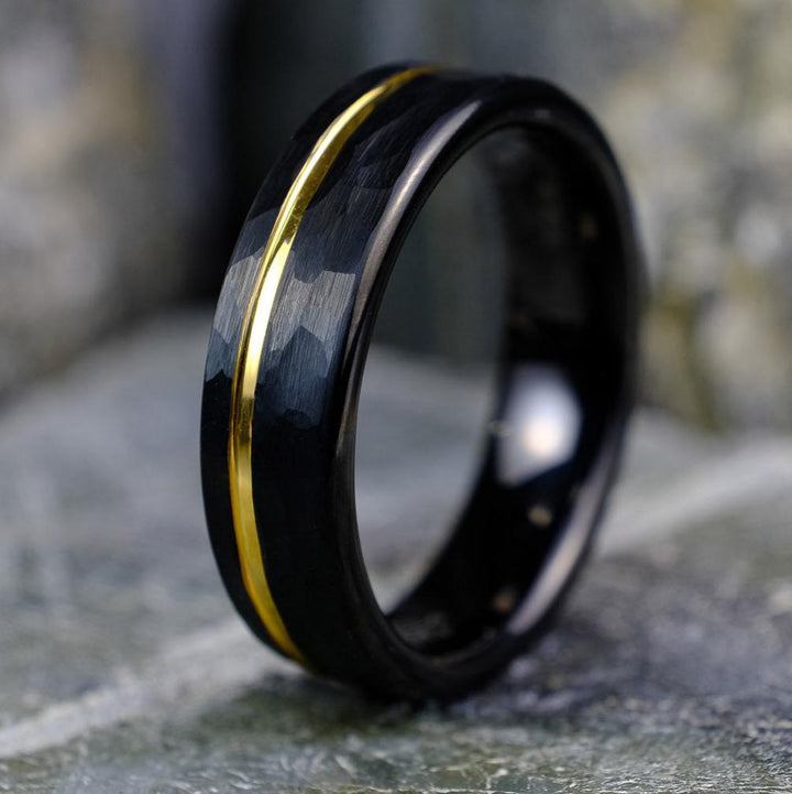 Black Brushed / Yellow Gold Stripe 6mm