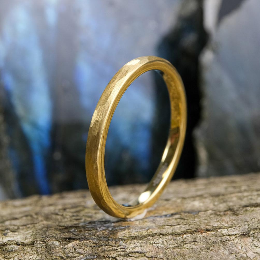 Classic Brushed Gold Tungsten Carbide Unisex Band - 6mm