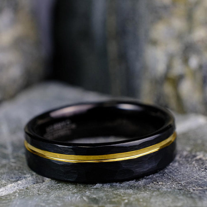 Black Brushed / Yellow Gold Stripe 6mm