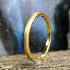 Classic Brushed Gold Tungsten Carbide Unisex Band - 6mm