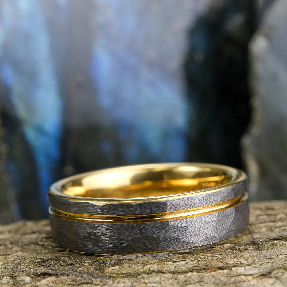 Silver Hammered / Yellow Gold Stripe & Interior - 6mm