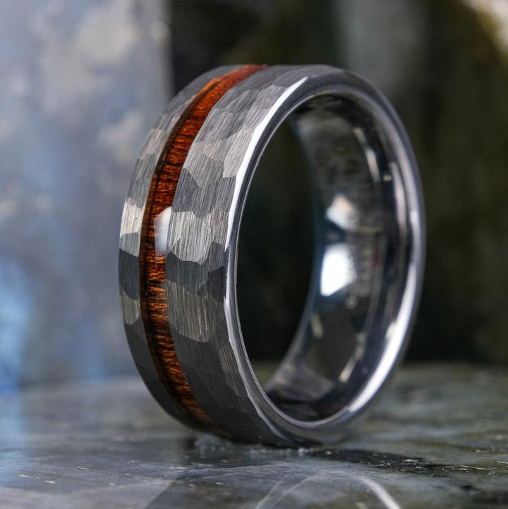 Koa Wood Stripe / Hammered Silver - 8mm