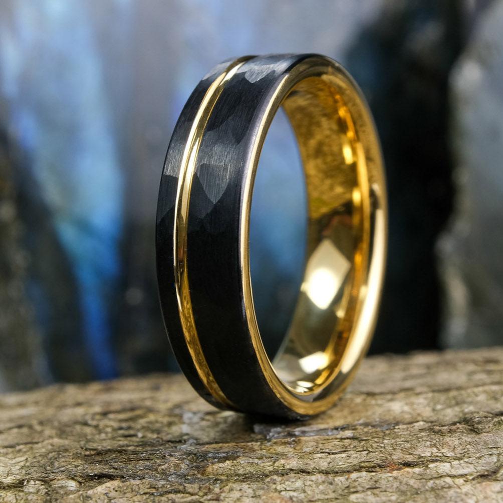 Black Hammered / Yellow Gold Stripe & Interior - 6mm