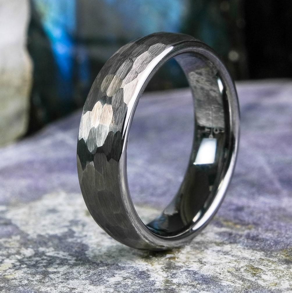 Classic Brushed Gold Tungsten Carbide Unisex Band - 6mm