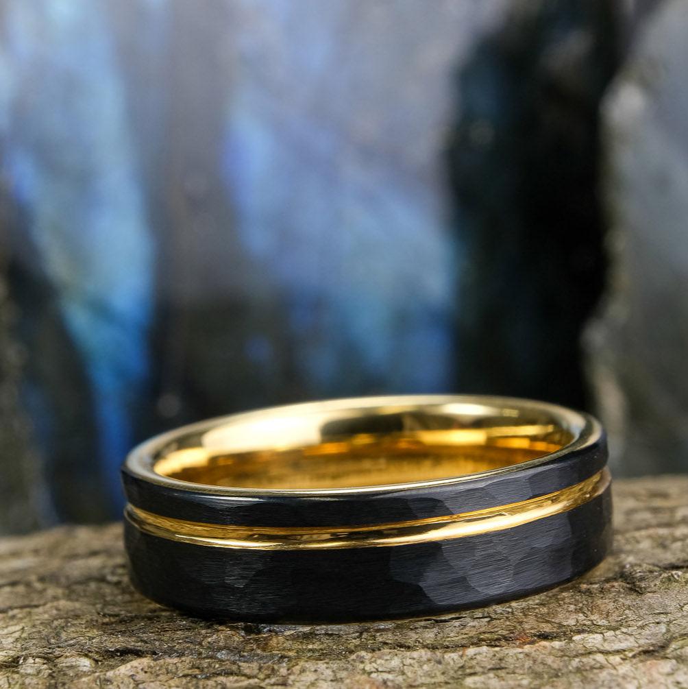 Black Hammered / Yellow Gold Stripe & Interior - 6mm