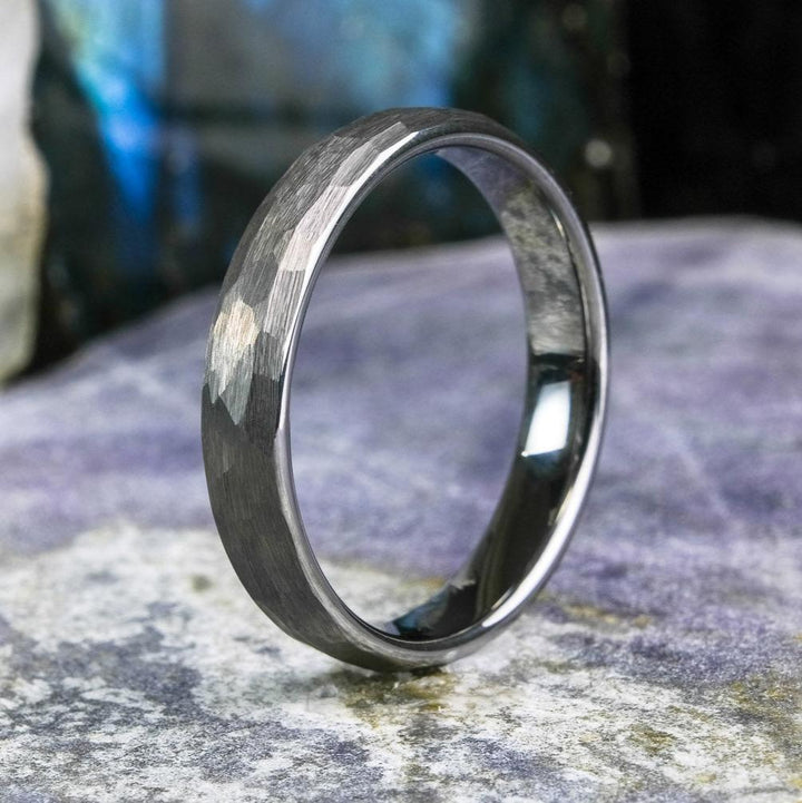 Silver Hammered Band - 4mm