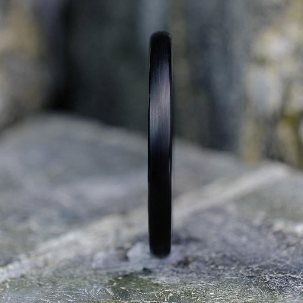 Classic Brushed Black Band - 2mm