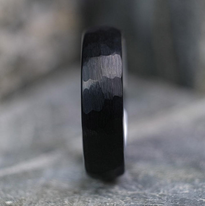 Black Hammered / Silver Interior - 6mm