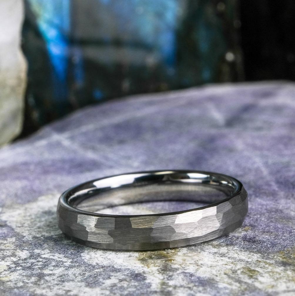 Silver Hammered Band - 4mm