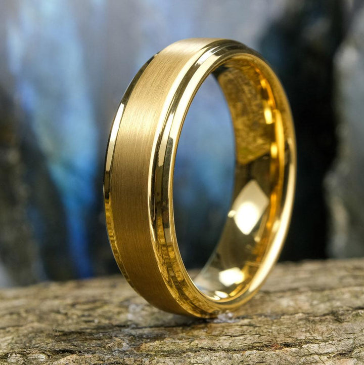 Yellow Gold Beveled Edge - 6mm