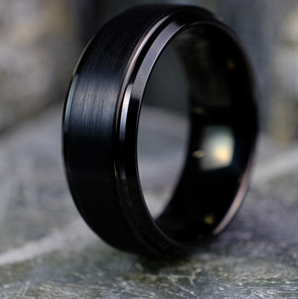 Black Beveled Edge - 8mm