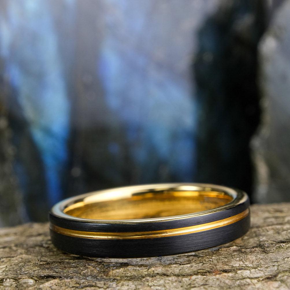 Black Brushed / Yellow Gold Stripe & Interior - 4mm