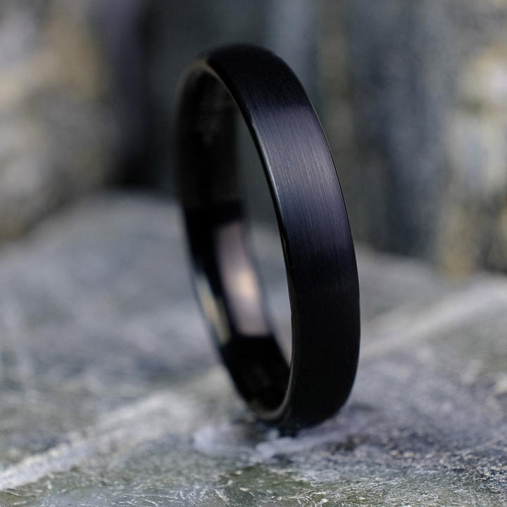 Classic Brushed Black Band - 4mm