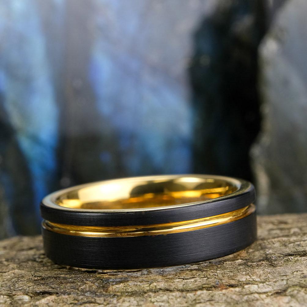 Black Brushed / Yellow Gold Stripe & Interior - 6mm