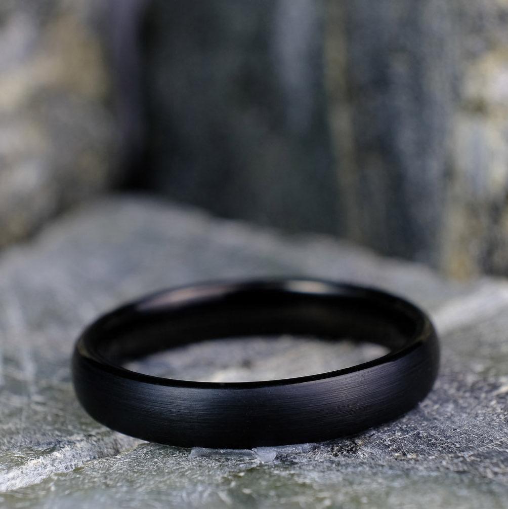 Classic Brushed Black Band - 4mm