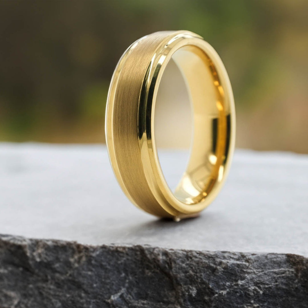 Yellow Gold Beveled Edge - 6mm