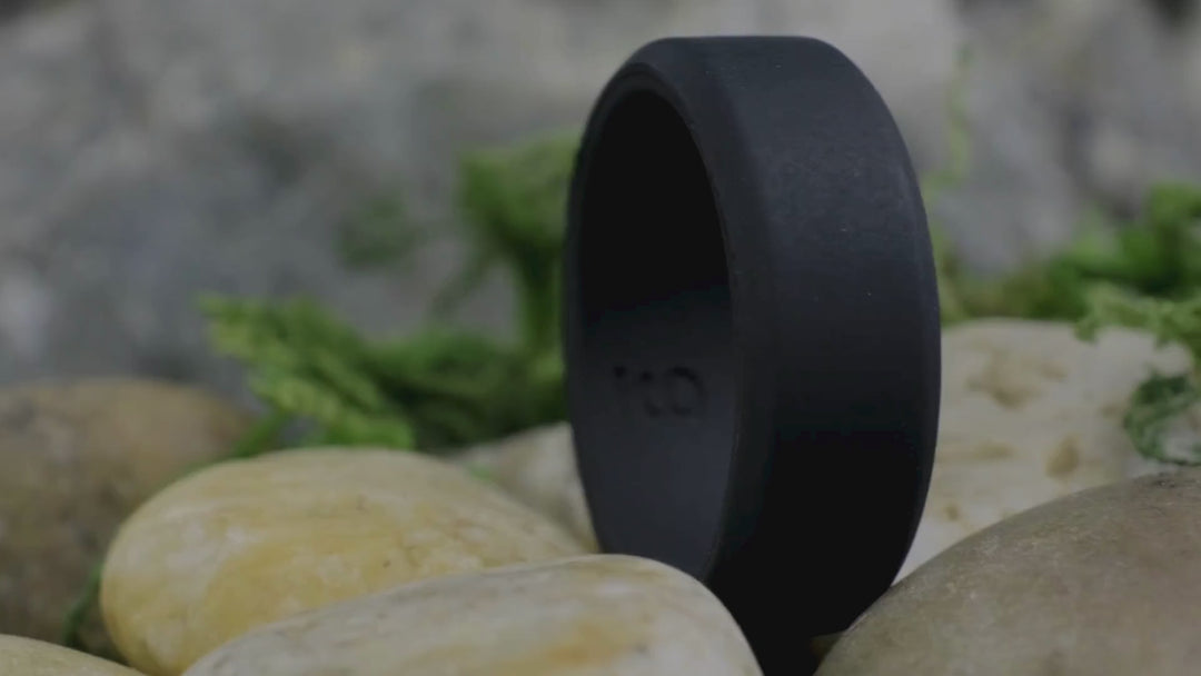 Silicone Black Activity Band / Beveled Edge - 8mm