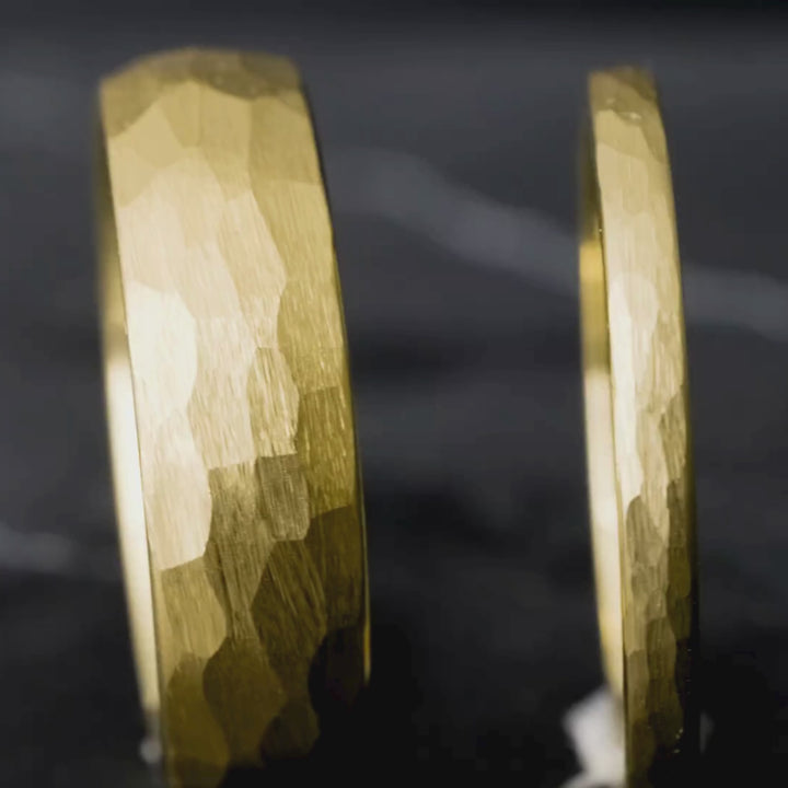 His & Hers Yellow Gold Hammered Set | 2mm + 6mm