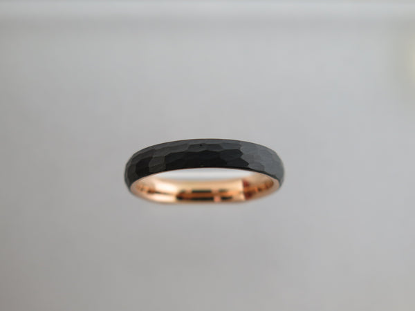 4mm HAMMERED Black Tungsten Carbide Unisex Band With Rose Gold* Interior