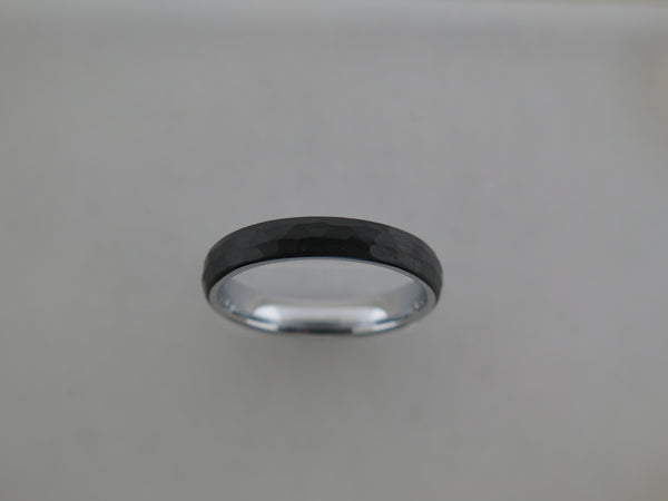 4mm HAMMERED Black Tungsten Carbide Unisex Band with Silver* Interior