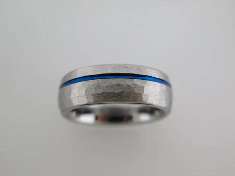 Silver Hammered Ring Mens Wedding Band Tungsten Ring 8mm Blue Wooden R–  Pillar Styles